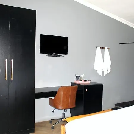 51 On Kologha Lifestyle & Leisure Hotel Stutterheim Exterior photo